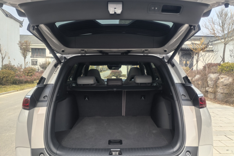 BYD Frigate 07 2023 imagem de carro #10