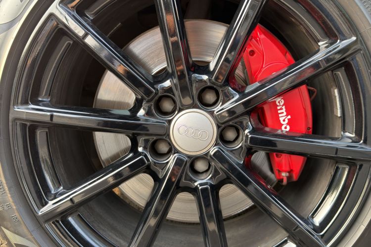 Audi A6 (Imported) 2018 #10 Audi A6 (Imported) 2018 car image #10