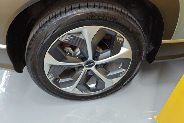 BYD Frigate 07 2023 #10 BYD Frigate 07 2023 car image #10