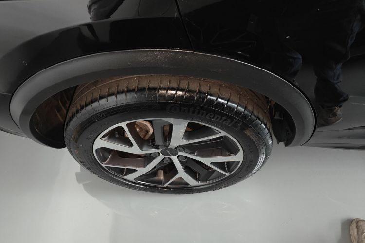 Lynk & Co 01 EM-P 2018 car image #10