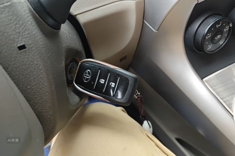 Toyota Verso 2015 car image #10