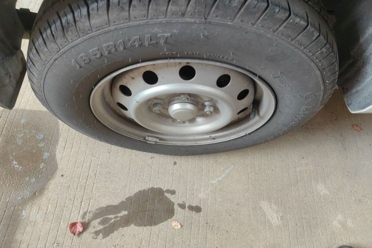 Wuling Hongguang V 2022 immagine di auto #10