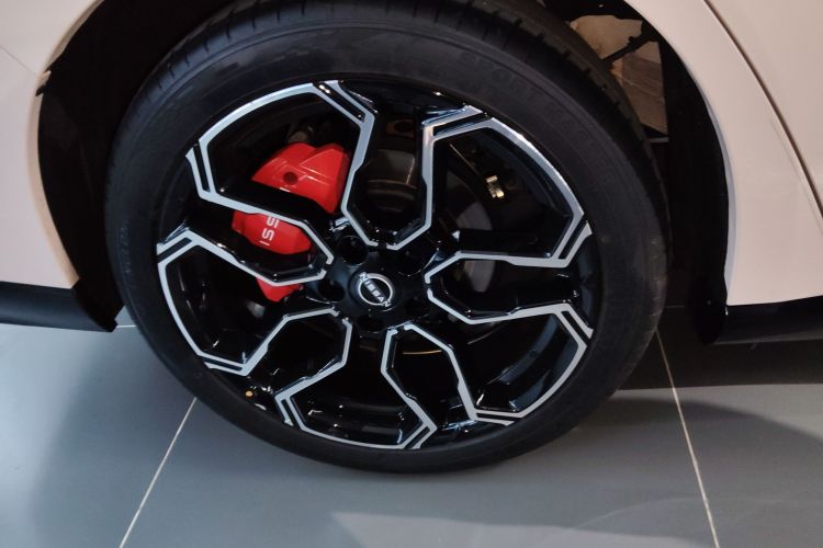 日产 日产N7 2025 汽车图片 #10