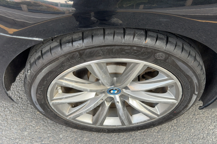 BMW 5 Series New Energy 2018 car image #10