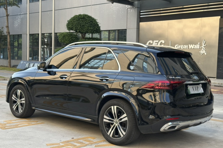 Mercedes-Benz GLE Class New Energy 2023 car image #10