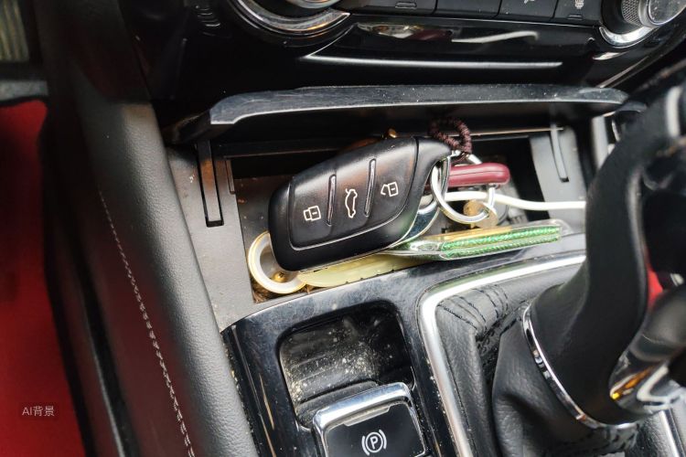 Roewe RX3 2021 изображение автомобиля #10