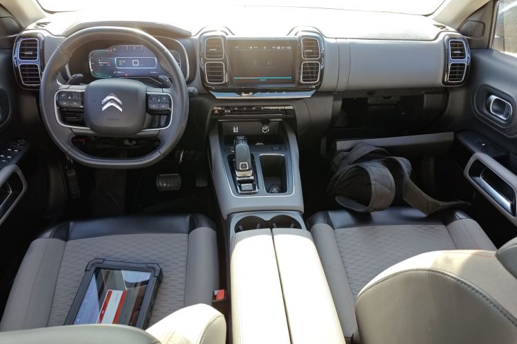 Citroen C5 AIRCROSS 2018 car image #10