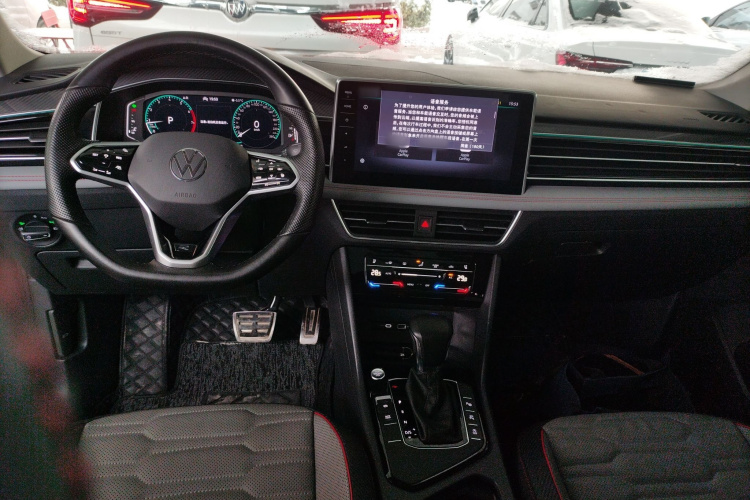 Volkswagen Tiguan X 2022 #10 Volkswagen Tiguan X 2022 car image #10