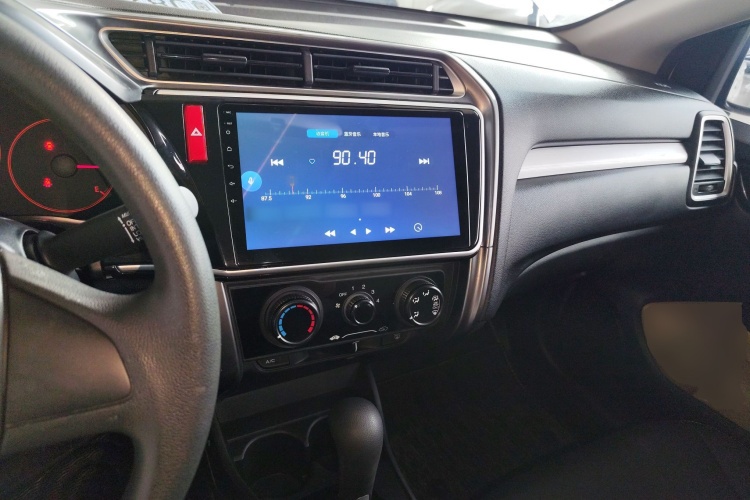 Honda Greiz 2016 صورة سيارة #10