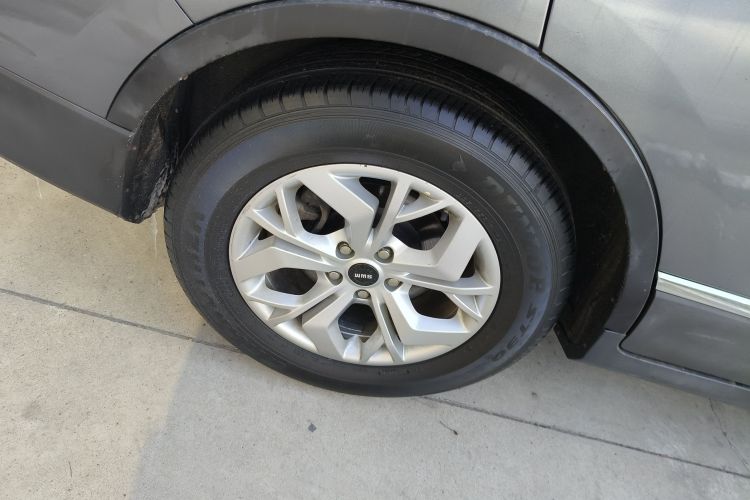 SWM斯威汽车 SWM斯威G05 2020 汽车图片 #10