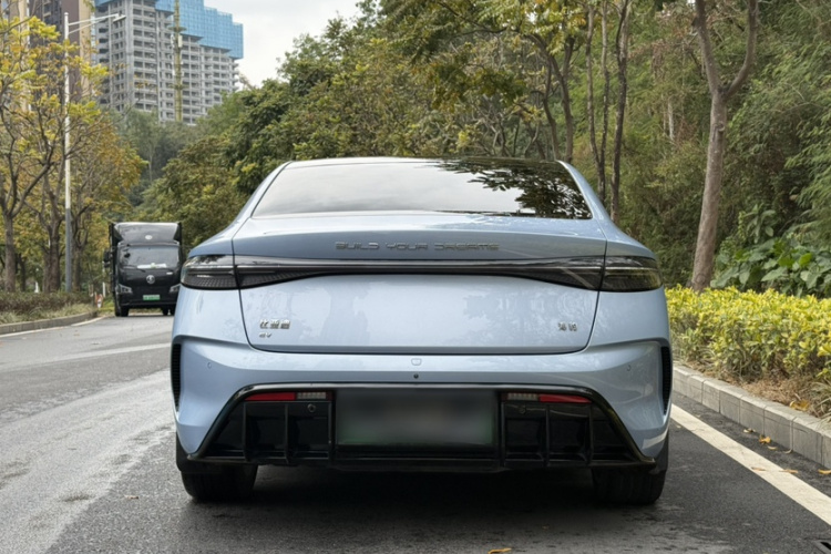 BYD Seal 2023 #10 BYD Seal 2023 immagine di auto #10