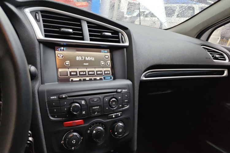 Citroen C4L 2017 #10 Citroen C4L 2017 car image #10