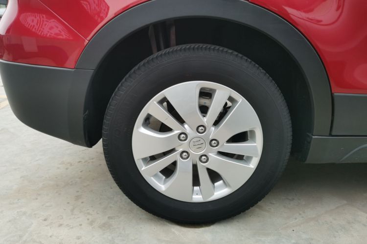 Suzuki S-Cross 2017 صورة سيارة #10