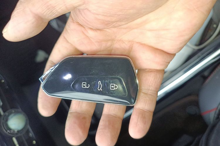 Volkswagen ID.4 X 2021 immagine di auto #10