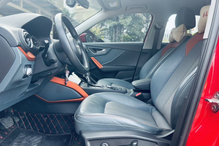 Q2L 2020 #10 Q2L 2020 car image #10