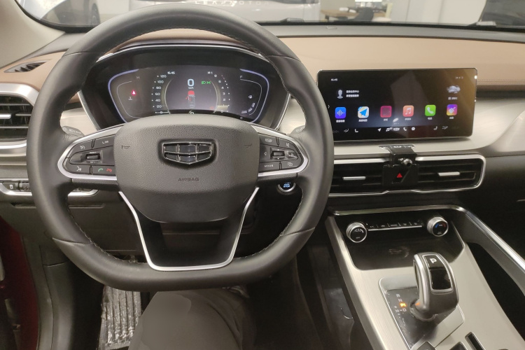 GEELY Coolray 2019 صورة سيارة #10