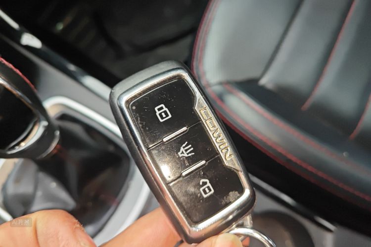 Kaiyi 2019 #10 Kaiyi 2019 car image #10