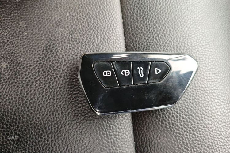 Haval H6 2016 #10 Haval H6 2016 car image #10