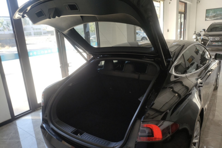 特斯拉 Model S 2019 汽车图片 #10