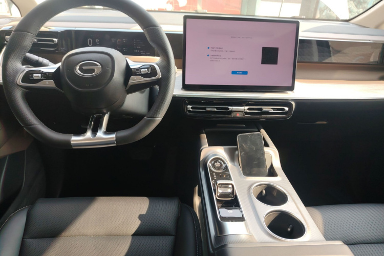 GAC Trumpchi E8 New Energy 2024 car image #10