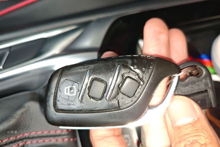 MG HS 2019 car image #10