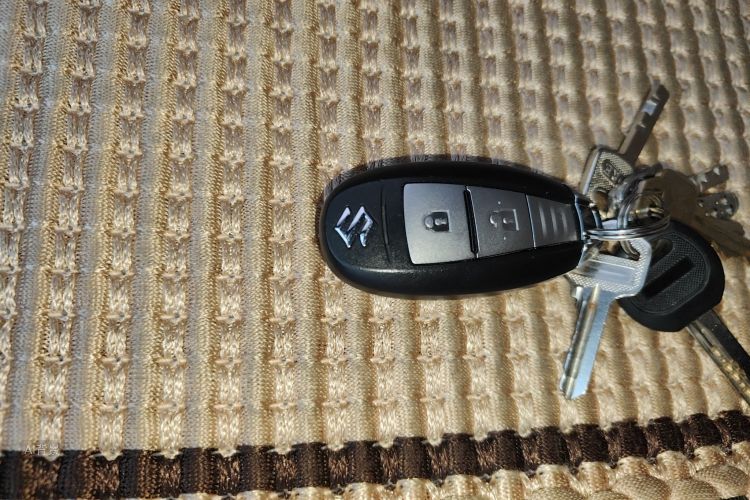 铃木 维特拉 2018 汽车图片 #10