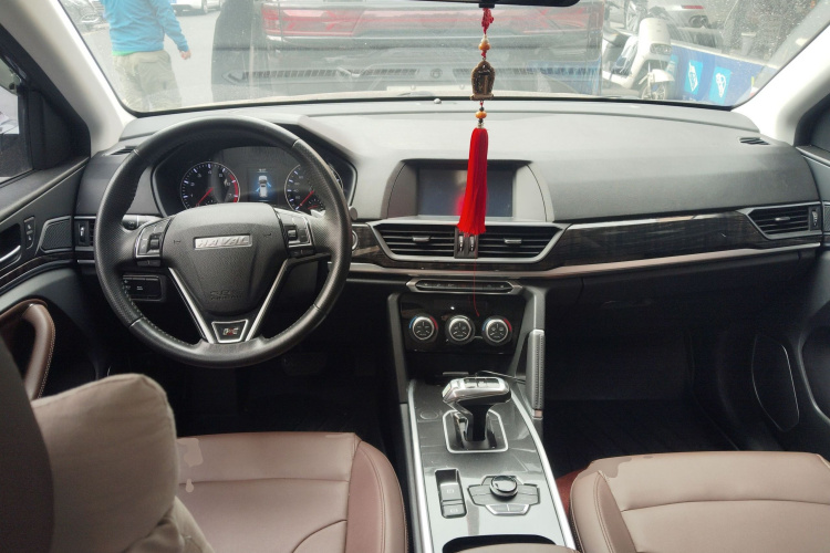 Haval H6 2018 #10 Haval H6 2018 car image #10