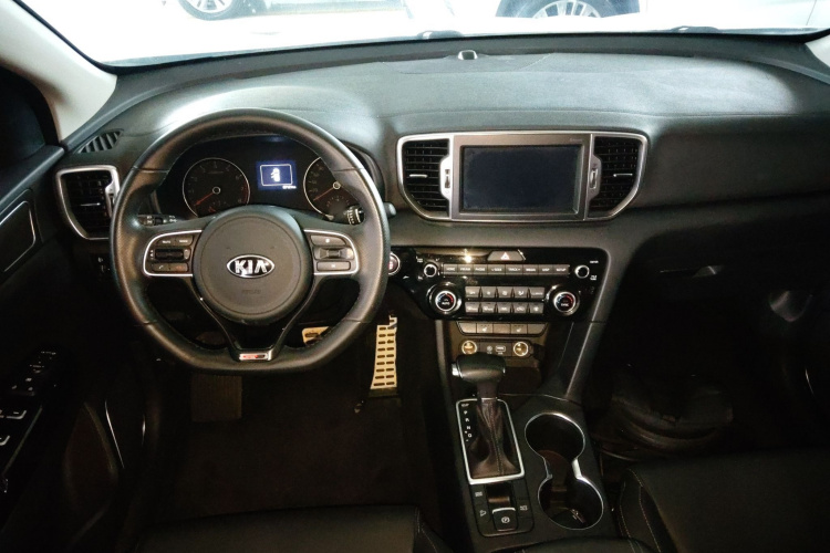 Kia KX5 2018 immagine di auto #10