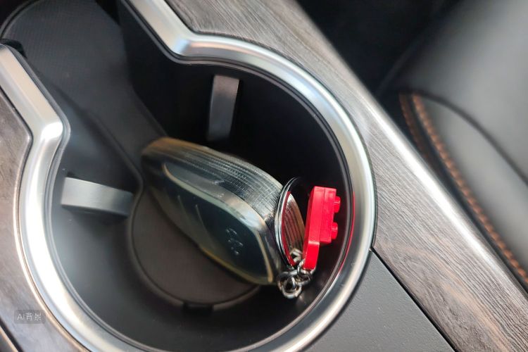 Toyota Crown Kluger 2024 #10 Toyota Crown Kluger 2024 car image #10