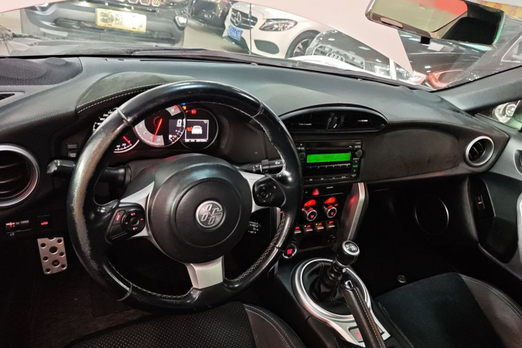 Toyota 86 2018 immagine di auto #10