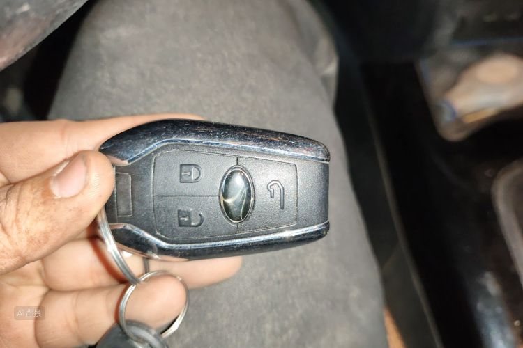 Soueast DX7 2016 #10 Soueast DX7 2016 car image #10