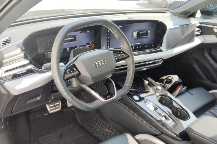 Audi FAW Audi A5L 2025 #10 Audi FAW Audi A5L 2025 car image #10