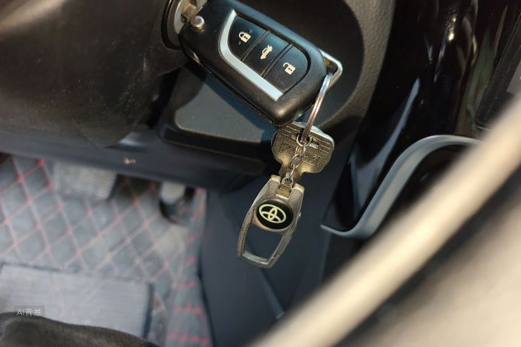 Toyota Corolla 2017 #10 Toyota Corolla 2017 car image #10