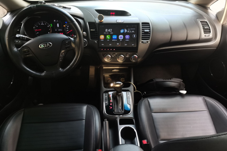 起亚 起亚K3 2018 汽车图片 #10