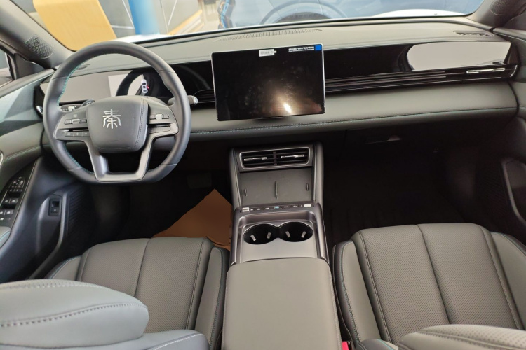 BYD Qin L 2025 car image #10