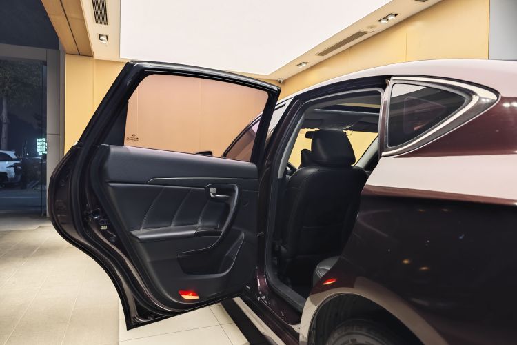 GAC Trumpchi GA6 2017 immagine di auto #10