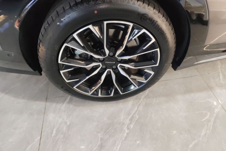 极氪 极氪7X 2025 汽车图片 #10