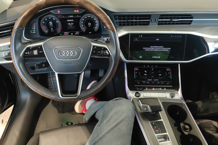 Audi A6 (Imported) 2023 изображение автомобиля #10