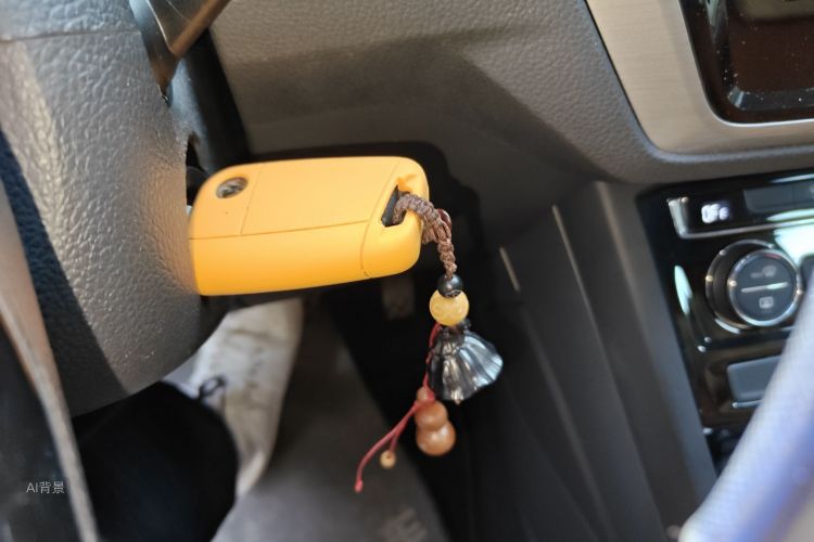 Volkswagen Touran 2017 #10 Volkswagen Touran 2017 car image #10