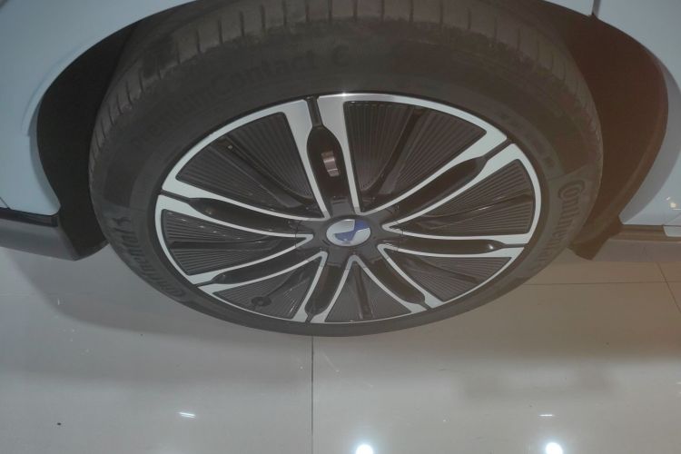 Denza N7 2024 #10 Denza N7 2024 car image #10