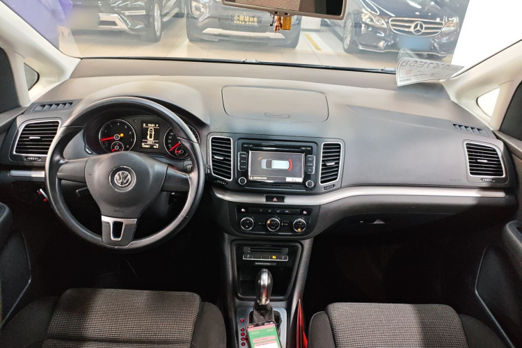 Volkswagen Sharan 2017 صورة سيارة #10