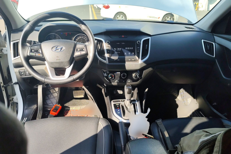 Hyundai ix25 2019 car image #10