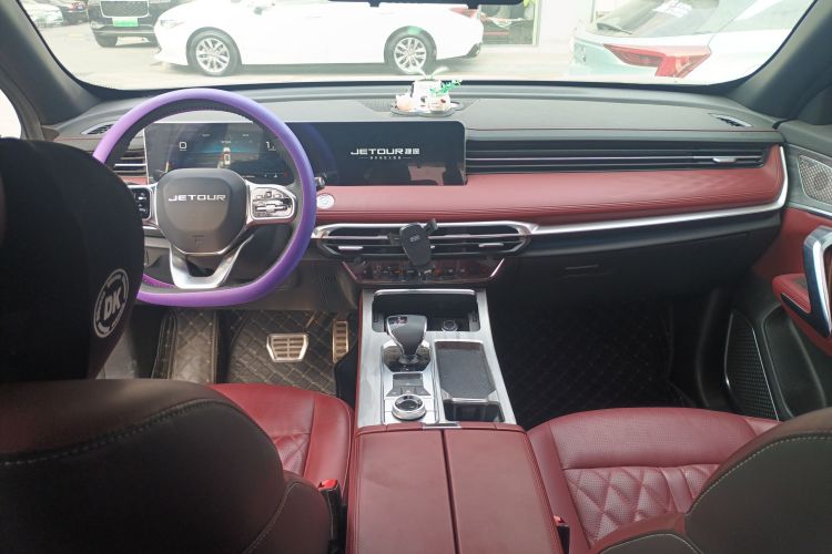 Jetour X70 PLUS 2023 car image #10