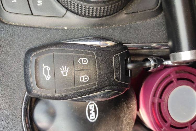 Soueast DX7 2017 #10 Soueast DX7 2017 car image #10