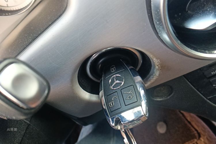 Mercedes-Benz GLK Class 2015 car image #10