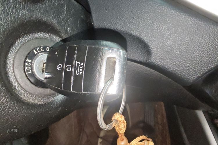 Kia Carens 2016 image de voiture #10