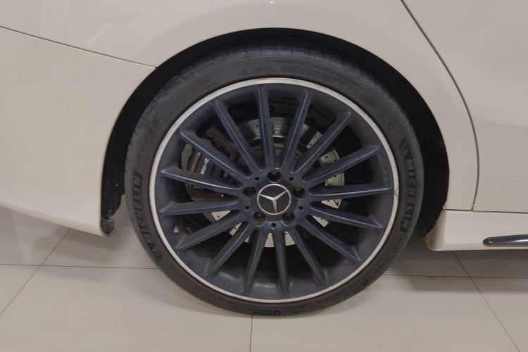 Mercedes-Benz CLA AMG 2018 car image #10