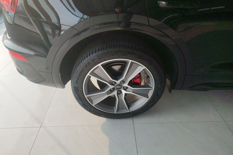 Audi Q5L Sportback 2023 car image #10