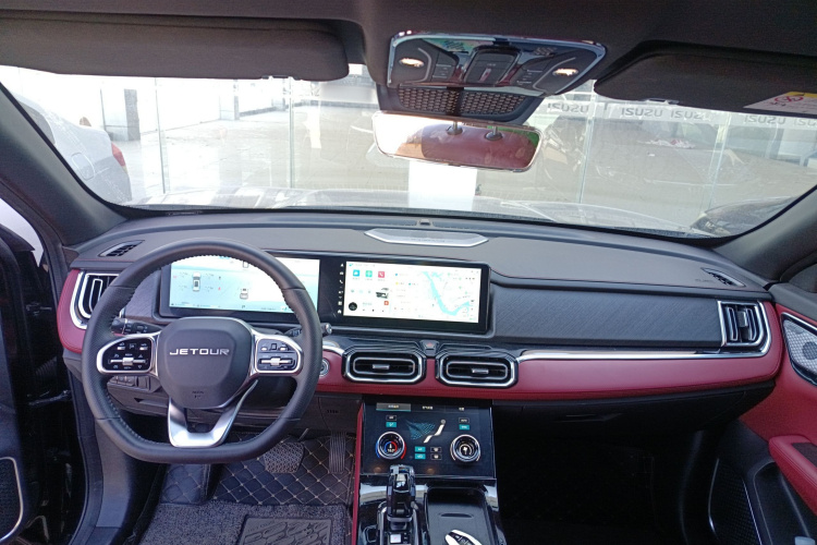 Jetour X70 PLUS 2024 #10 Jetour X70 PLUS 2024 car image #10