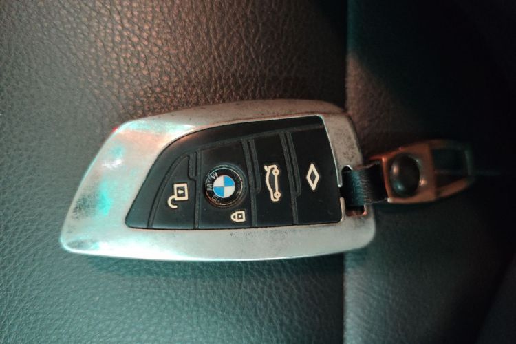 BMW 1 Series 2021 immagine di auto #10